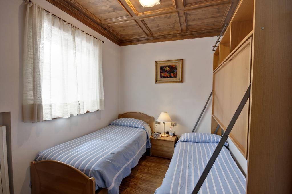Appartamenti Barisetti Cortina d'Ampezzo Phòng bức ảnh
